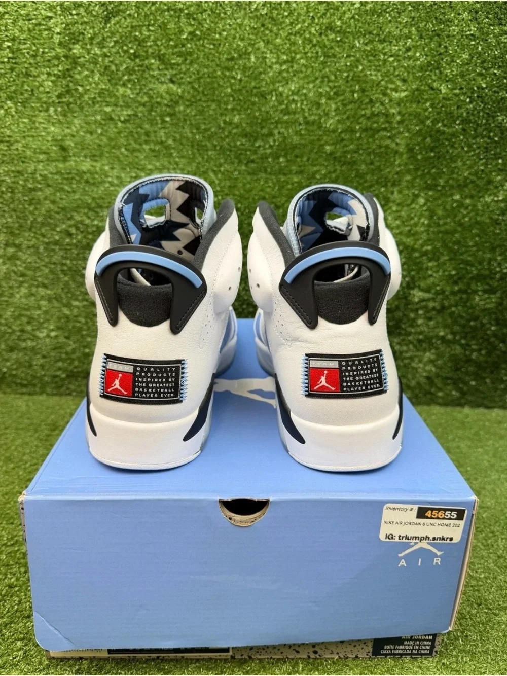 Jordan 6 “UNC” size 11